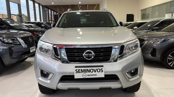 NISSAN FRONTIER 2.3 16V TURBO DIESEL LE CD 4X4 AUTOMÁTICO NISSAN FRONTIER 2.3 16V TURBO DIESEL LE CD 4X4 AUTOMÁTICO